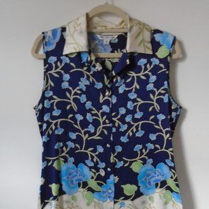 St. John silk floral sleeveless couture button down blue blouse size 8 medium